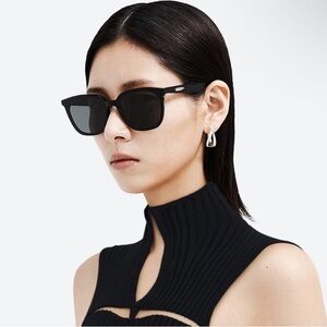 Pre-loved Gentle Monster Lilit 01 Black Sunglasses